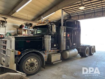Main image Peterbilt 379